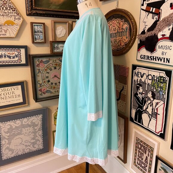 Vintage Pinehurst Lingerie Light Blue Lace Trim Nylon Robe and Nightie Set XL - Picture 3 of 10